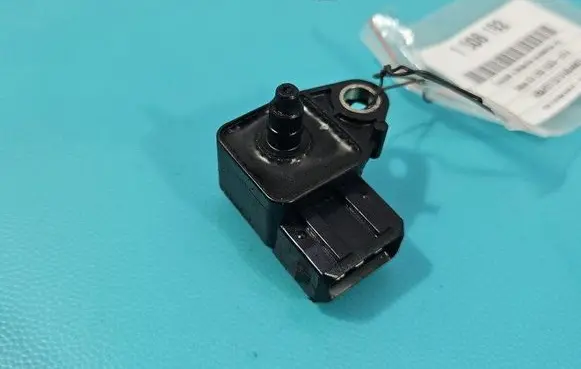 BMW X3 E83 Air pressure sensor 77871421 IMPRK1506192