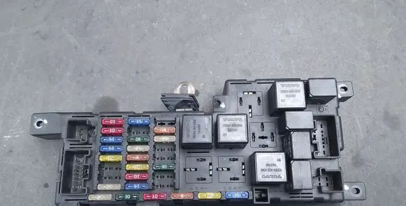 Volvo S80 Fuse module 518322110 9452993 9441161