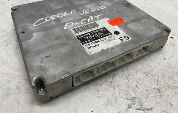 Toyota Corolla Verso E121 Other control units/modules 896610F090