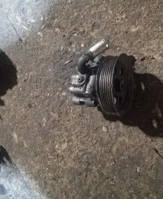 Chrysler 300 - 300C Power steering pump