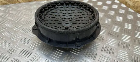 Audi A3 S3 8V Front door high frequency speaker 8V0035415B