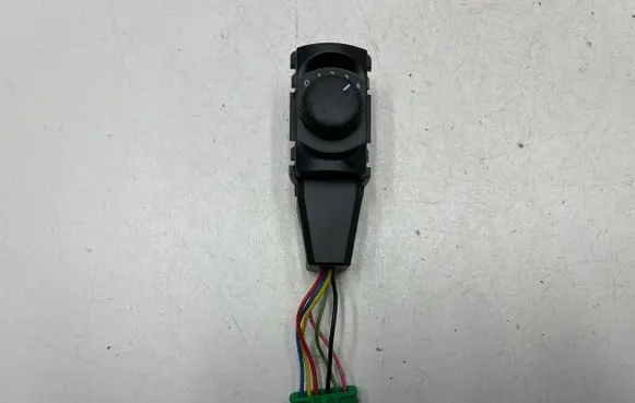 Peugeot 5008 Other switches/knobs/shifts 400017004 96846886XT 559411