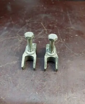 Volkswagen PASSAT B5 Fuel Injector clamp holder