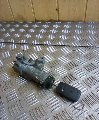 Audi A6 S6 C5 4B Ignition lock 4B0905851C