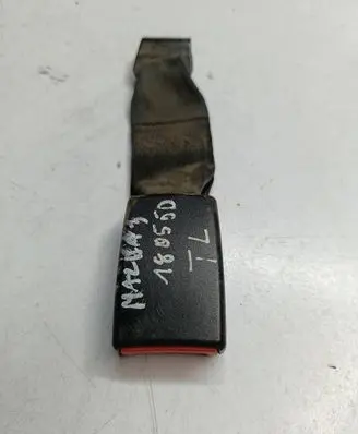 Rear seatbelt buckle
