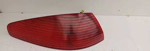 Peugeot 607 Tailgate rear/tail lights 2543G