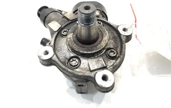 Skoda Octavia Mk3 (5E) Fuel injection high pressure pump 04L130755D