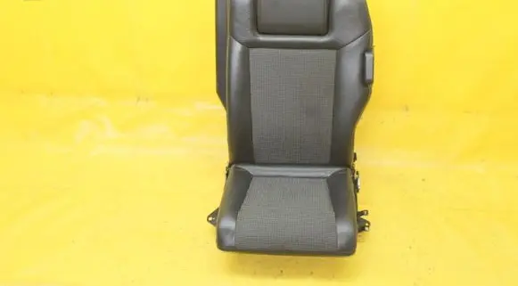 Rear seat