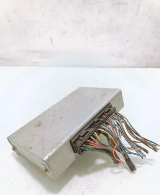 Subaru Legacy Transfer box differential control unit A64000DU5 31711AD271