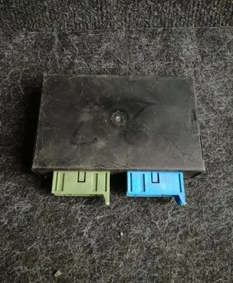 BMW 5 E34 Comfort/convenience module 61351388098