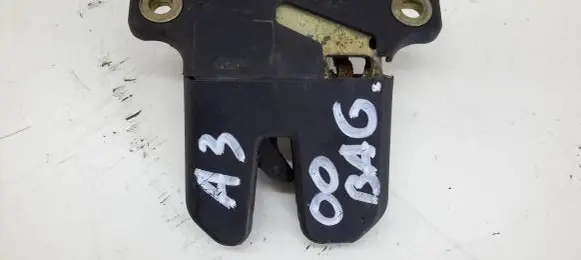 Audi A3 S3 8L Tailgate/trunk/boot lock/catch/latch 8L0827505