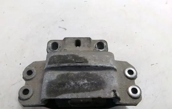 Volkswagen Caddy Gearbox mount 1K0199555M