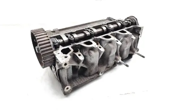 Nissan Qashqai Engine head 110426145R