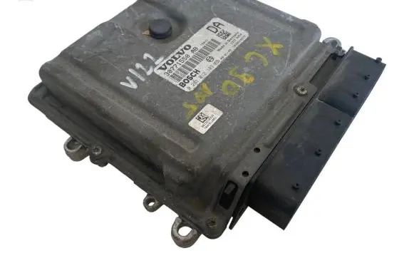 Volvo XC90 Engine control unit/module 30771550AB 1039S18372 0281012103