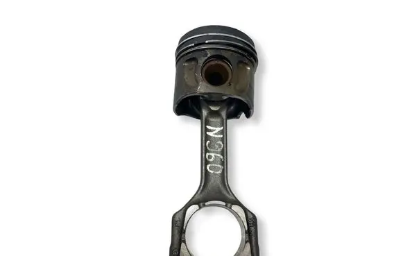 Saab 9-3 Ver2 Piston with connecting rod Z19DTH