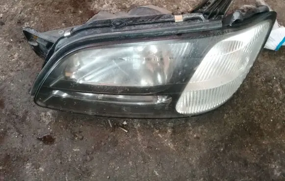 Subaru Outback Headlight/headlamp