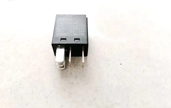 Ford Mondeo Mk III Other relay 2W9314B192BA