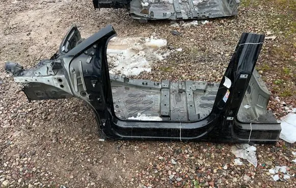 Audi Q4 Sportback e-tron Front quarter panel 