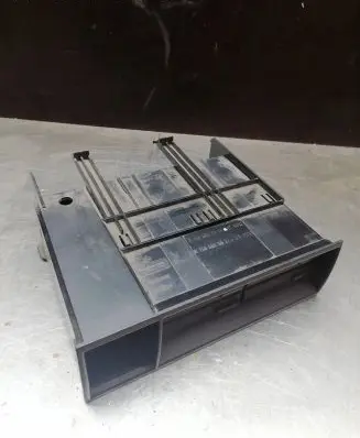 Mercedes-Benz A W168 CD/DVD changer A1686800614 A1686800814