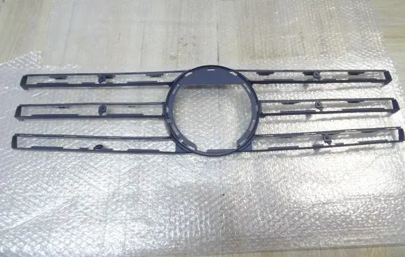 Mercedes-Benz G W463 2nd Gen Front bumper upper radiator grill A4638881300
