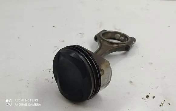 Audi A6 S6 C6 4F Piston with connecting rod