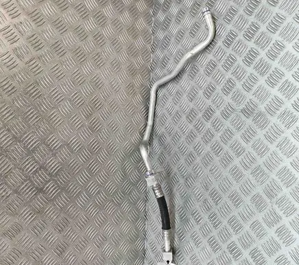 Air conditioning (A/C) pipe/hose