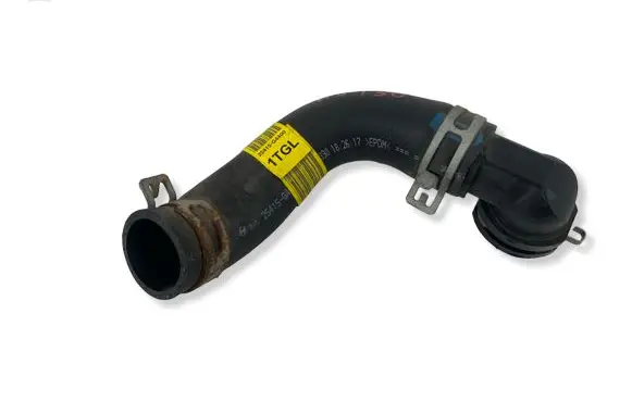 Hyundai i30 Engine coolant pipe/hose 25415G4400