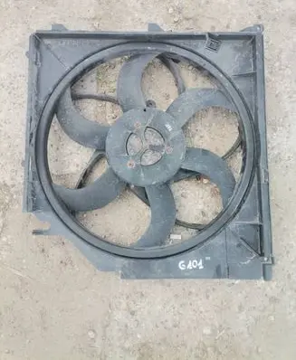 BMW X3 E83 Radiator cooling fan shroud 500030006 6925702 0171049501