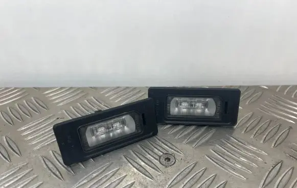 Audi Q5 SQ5 Number plate light 4G0943021