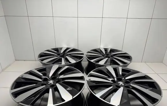 Peugeot 3008 I R19 alloy rim 