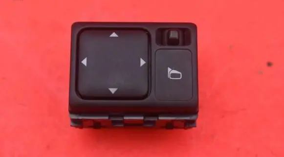 Nissan Note (E11) Mirror heating switch 