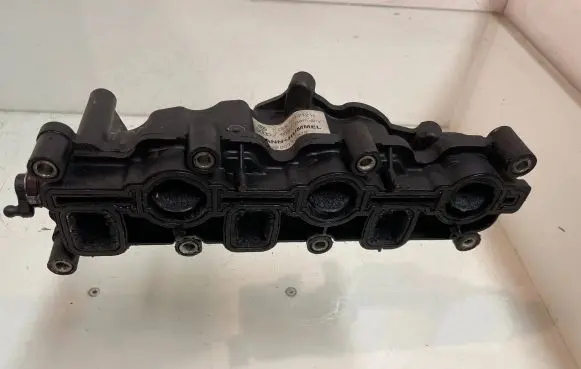 Audi A4 S4 B7 8E 8H Intake manifold 059129712H 0031253 2900310779