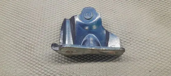 Renault Modus Radiator mount bracket 