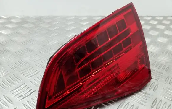 Audi A4 S4 B8 8K Tailgate rear/tail lights 8K9945094B