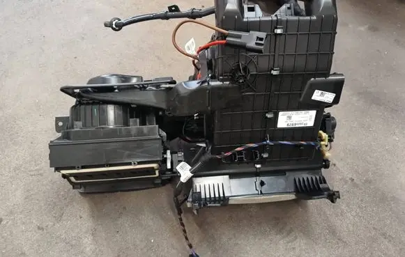 Opel Astra K Interior heater climate box assembly 39206979 KG124004 366974173