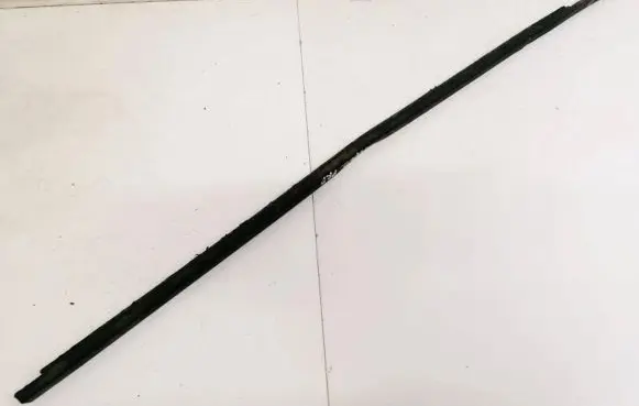 Renault Espace II Front door glass trim molding 