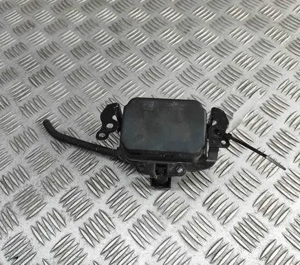 Toyota Prius+ (ZVW40) Distronic sensor radar 2300007633 8821048070