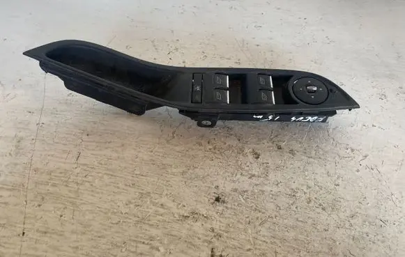 Ford Focus Electric window control switch AM5T14A132CA 3S010020922