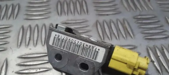 BMW 5 E39 Airbag deployment crash/impact sensor