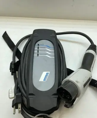 BMW i3 Electric car charging cable 7644239 39871114070404400