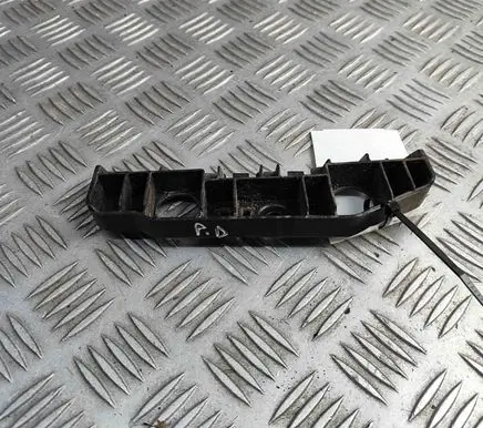 Audi A5 Fender mounting bracket 8W6853922A