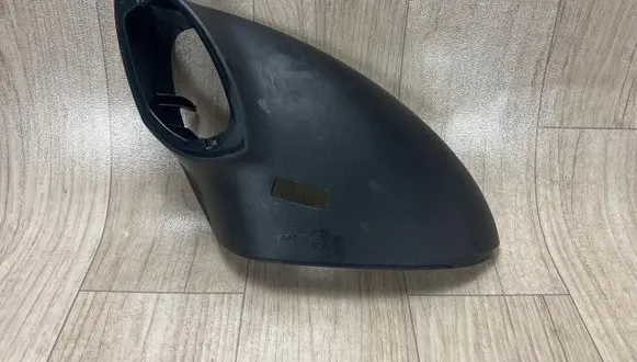 Porsche Cayenne (9Y0 9Y3) Plastic wing mirror trim cover 9Y1857537
