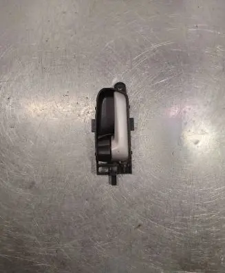 Suzuki Grand Vitara II Rear door exterior handle