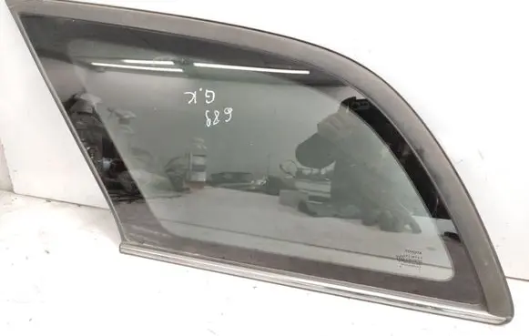 Toyota Avensis T250 Rear side window 43R006723