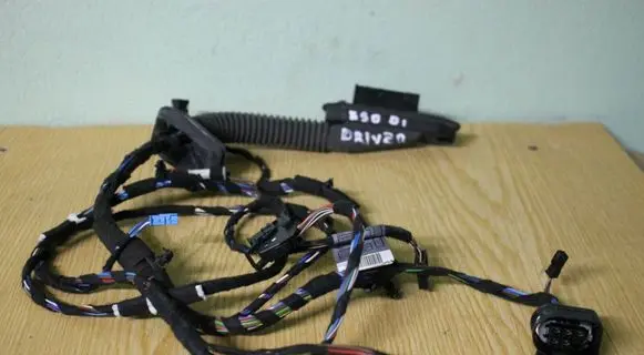 BMW 3 E90 E91 Front door wiring loom 6938211