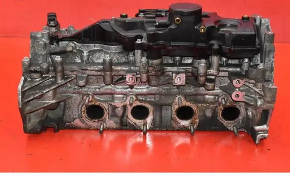 Renault Laguna II Engine head 8200521007B