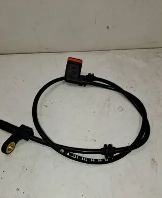 Mercedes-Benz S W222 Front ABS sensor wiring A2219056000