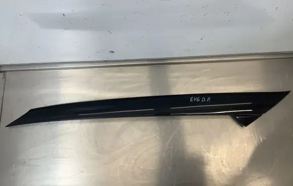 KIA EV6 Windshield trim 86260CV000