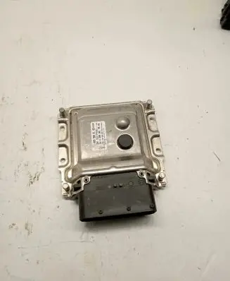 Mercedes-Benz E W213 Engine control unit/module ECU A0009009109