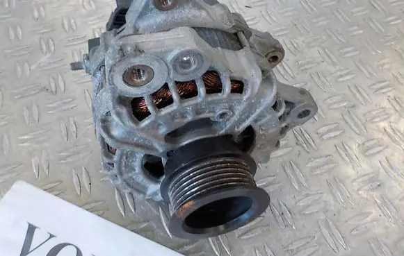 Volvo V60 Generator/alternator 30659580